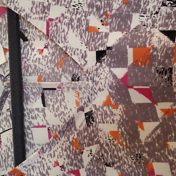 Lush Top - Picture 4 of 5